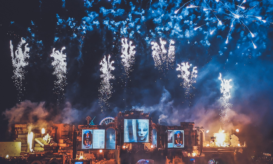 The Evolution of DJ Culture: Historical Overview of DJing, Key Milestones and Cultural Shifts